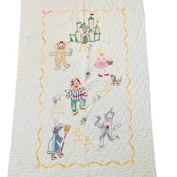 Vintage Wizard Of Oz Quilted Baby Blanket Cross Stictch Embroidered - Picture 1 of 9
